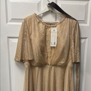 Elegant Long Sleeve Gold Dress
